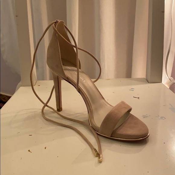 Kenneth Cole Heels - Picture 1 of 5